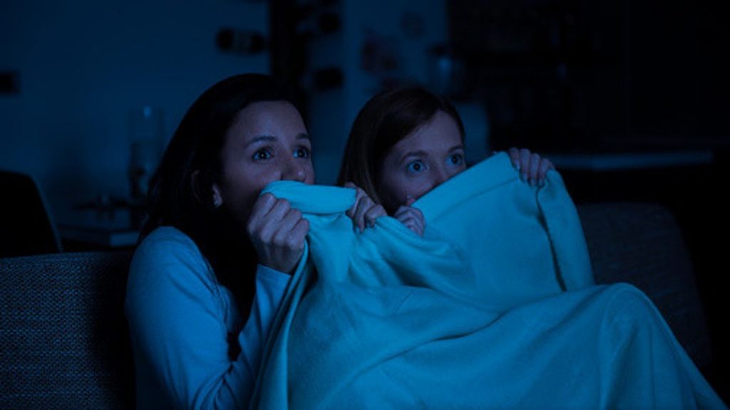 Affective Responses to Movie Arousing Curiosity